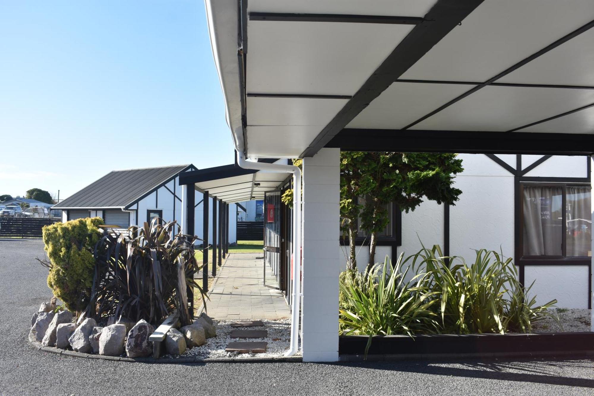 Magnolia Court Motel Opotiki Exterior foto